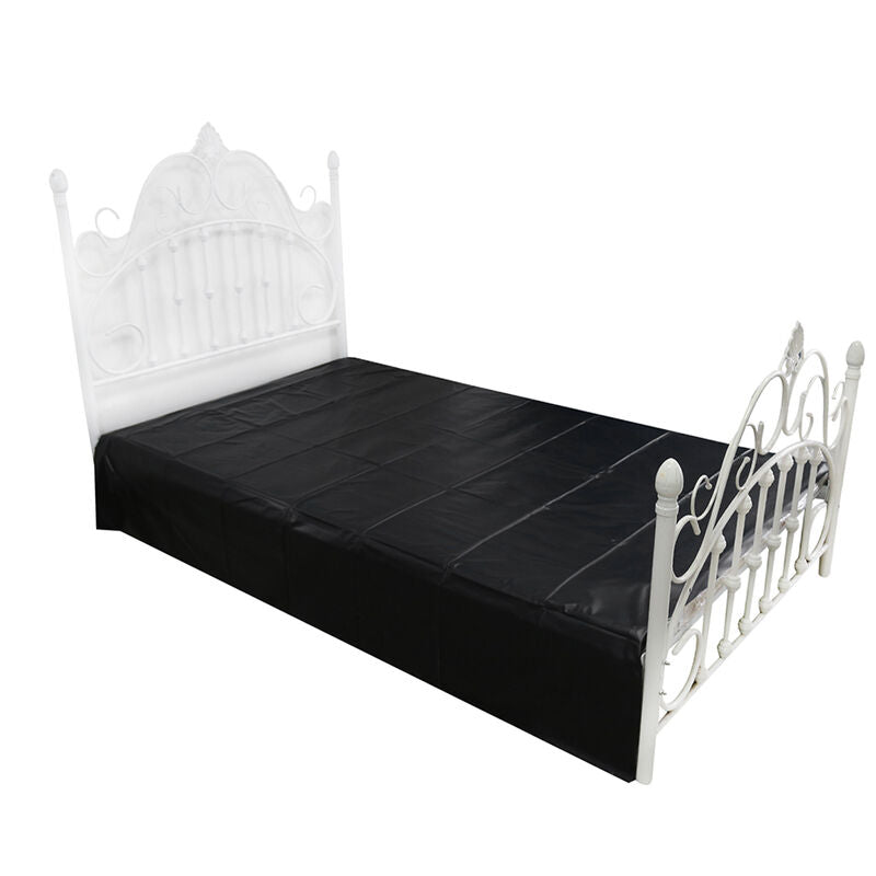 DISPOSABLE PVC SHEETS
